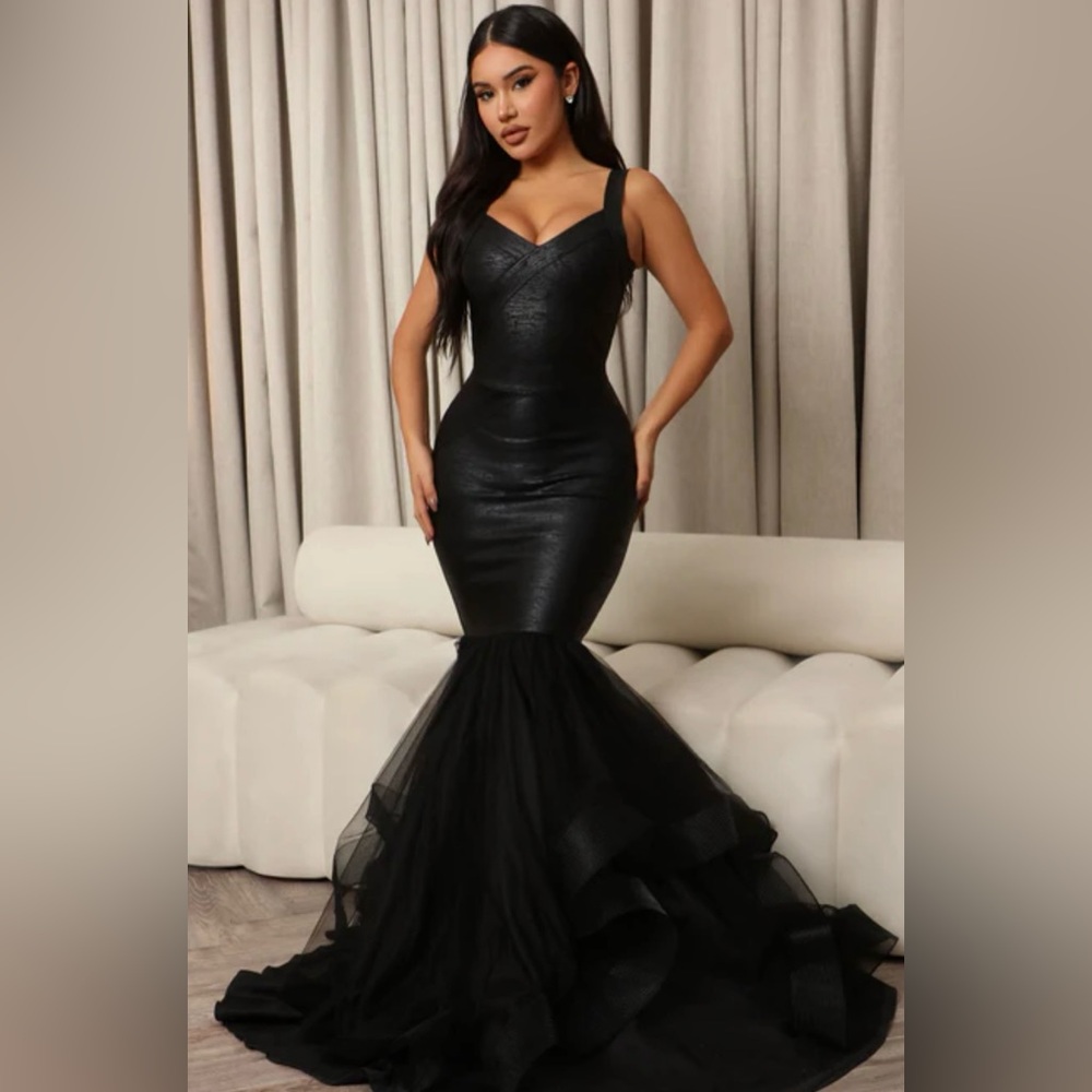 Fashion Nova Mermaid Fresh Out Of Fashion Week Dress